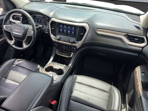 Used 2023 GMC Acadia Denali w/ Denali Technology Package AWD/4WD image 23