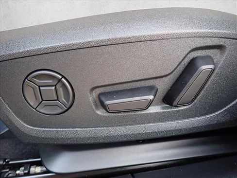 Used 2025 Audi A5 2.0T Prestige AWD/4WD image 12