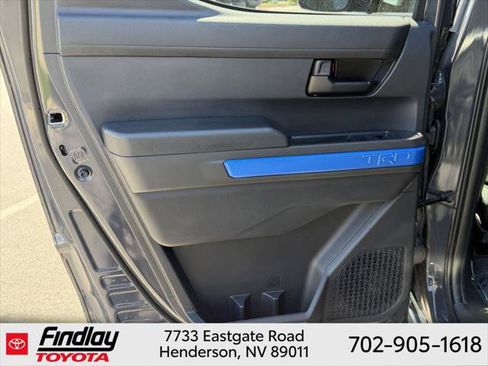 Certified 2025 Toyota Tacoma SR5 AWD/4WD image 18