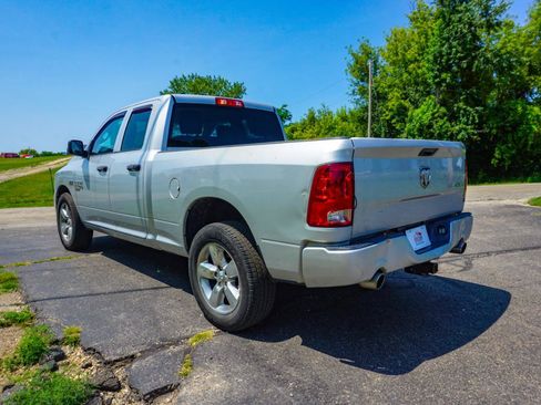 Used 2019 RAM 1500 Express w/ Express Value Package AWD/4WD image 5
