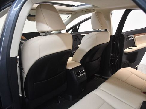 Used 2022 Lexus RX 350 FWD w/ Premium Package image 32