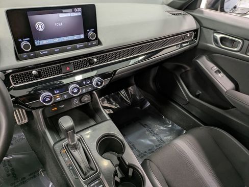Used 2024 Honda Civic Sport image 10