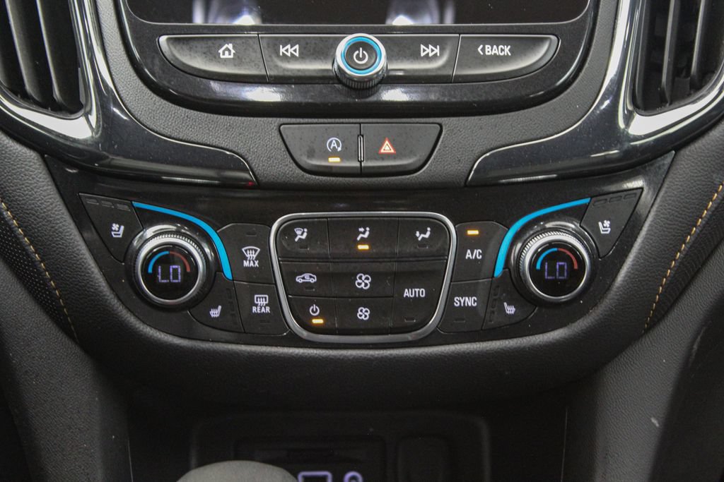 Used 2023 Chevrolet Equinox Premier AWD/4WD image 29