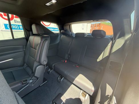New 2026 Chevrolet Traverse RS FWD image 36