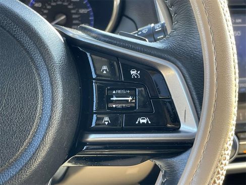 Used 2018 Subaru Outback 2.5i Limited image 23