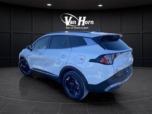 New 2026 Kia Sportage EX image 3