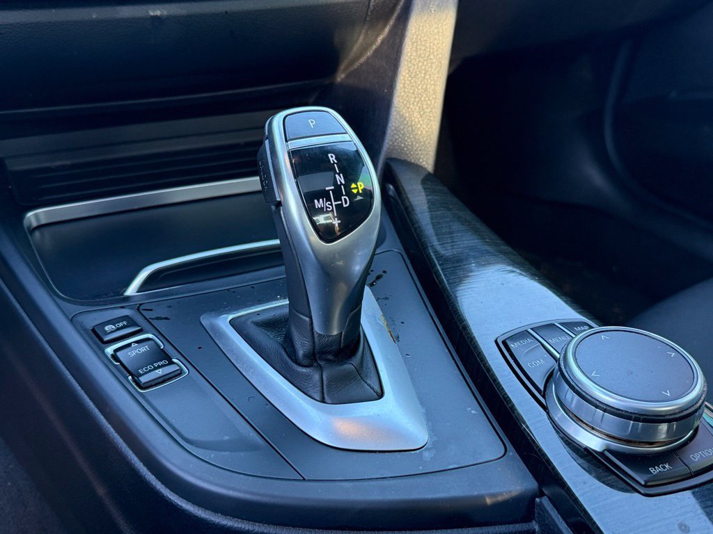 Used 2018 BMW 330i xDrive Sedan AWD/4WD image 22