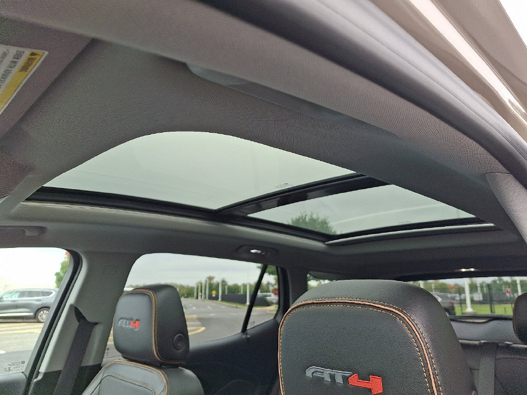 Certified 2022 GMC Terrain AT4 AWD/4WD image 15