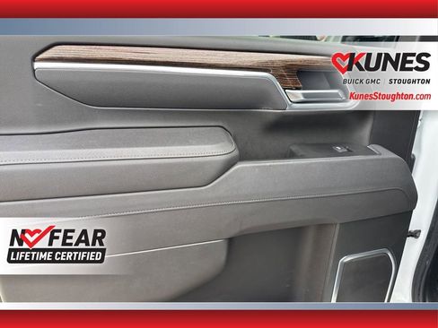 Used 2025 GMC Sierra 3500 SLE w/ SLE Convenience Package AWD/4WD image 40