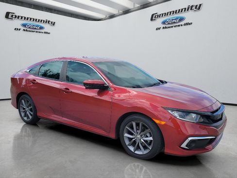 Used 2019 Honda Civic EX-L image 3