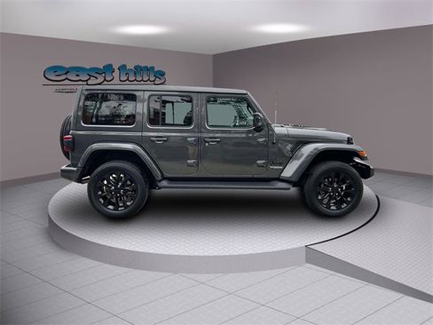 Certified 2021 Jeep Wrangler Unlimited Sahara image 4