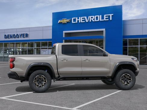 New 2026 Chevrolet Colorado ZR2 w/ Technology Package AWD/4WD image 29