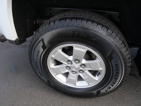 Used 2016 GMC Canyon W/T image 33