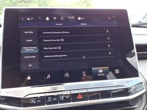New 2026 Jeep Compass Latitude AWD/4WD image 7