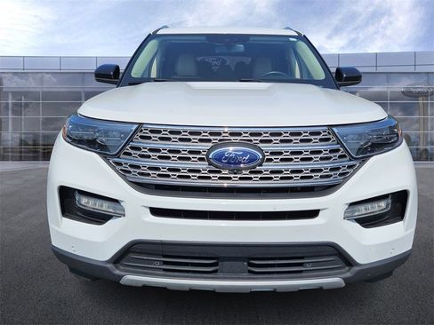Used 2022 Ford Explorer Limited image 2