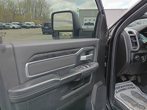 Used 2024 RAM 2500 Big Horn w/ Night Edition image 23