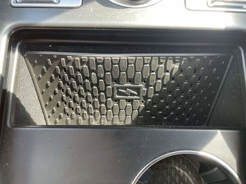 Used 2024 Lincoln Nautilus Reserve w/ Equipment Group 202A image 24