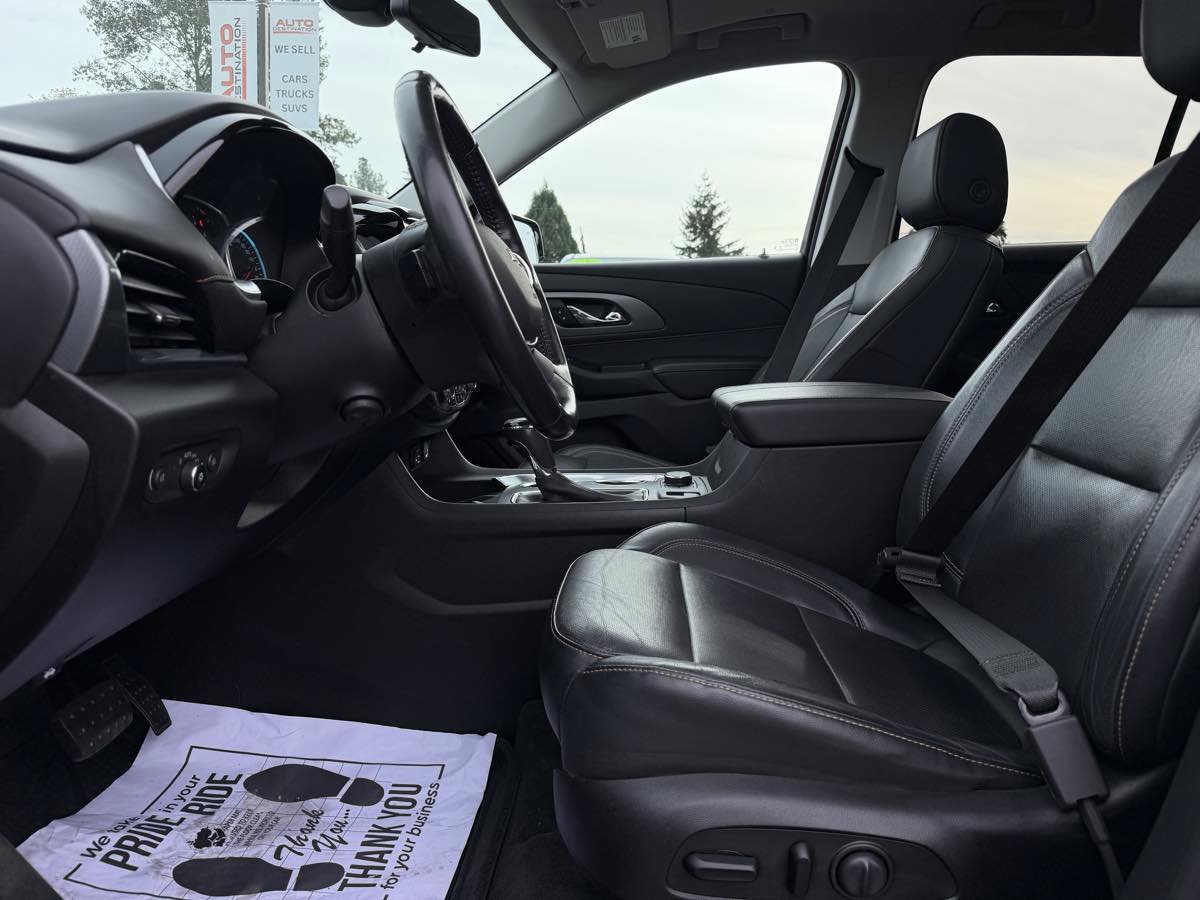 Used 2020 Chevrolet Traverse Premier w/ LPO, Midnight Edition AWD/4WD image 10