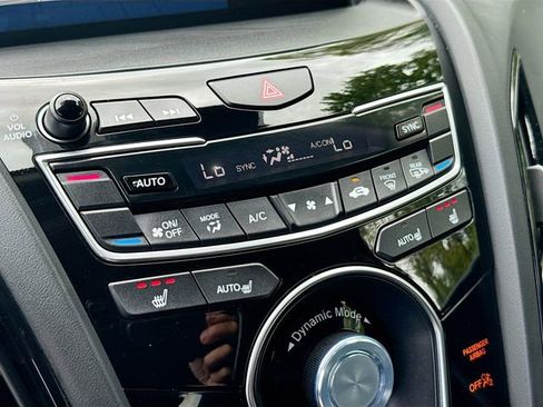 Used 2024 Acura RDX SH-AWD w/ Technology Package image 22