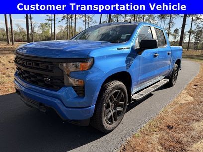 New 2026 Chevrolet Silverado 1500 Custom w/ LPO, Dark Essentials Package