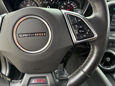 Used 2018 Chevrolet Camaro SS RWD image 25