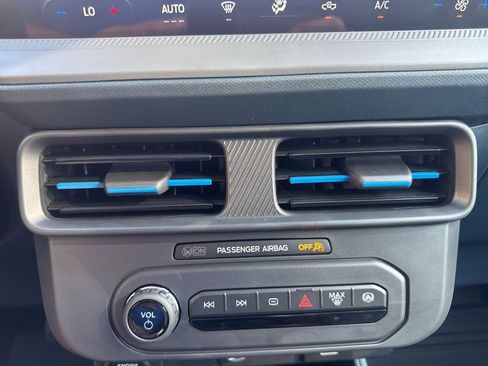 New 2025 Ford Maverick Lobo image 21