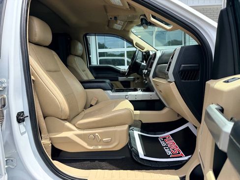 Used 2018 Ford F250 Lariat w/ Lariat Ultimate Package AWD/4WD image 40