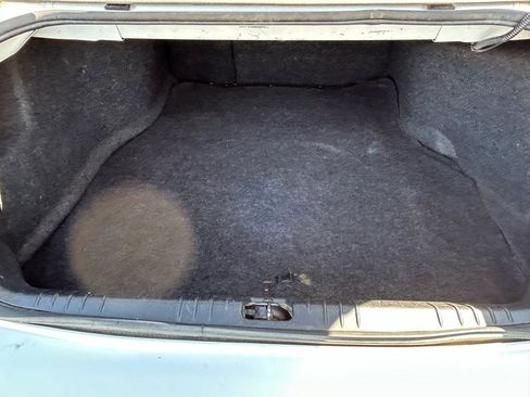 Used 2013 Chevrolet Impala LT FWD image 17