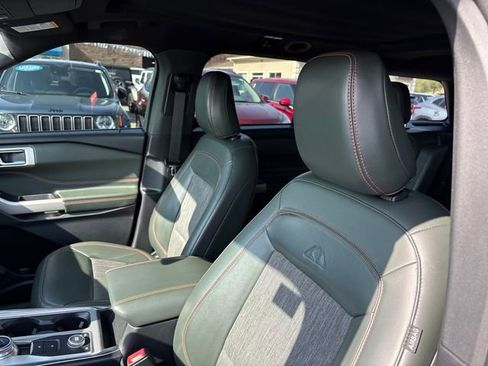 Used 2022 Ford Explorer Timberline AWD/4WD image 9