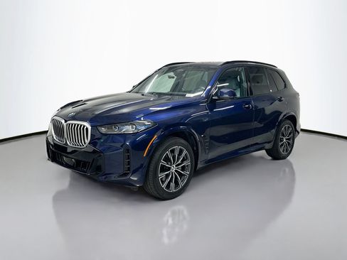 Used 2024 BMW X5 xDrive40i w/ M Sport Package AWD/4WD image 1