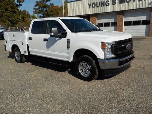 Used 2022 Ford F250 XL w/ Power Equipment Group image 8