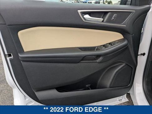Certified 2022 Ford Edge SEL w/ Convenience Package image 10