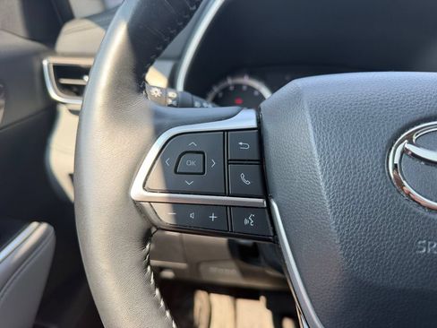 Used 2022 Toyota Highlander Limited AWD/4WD image 20