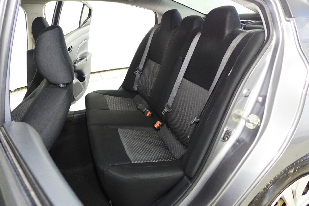 Used 2020 Nissan Versa S FWD image 20