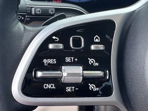 Used 2021 Mercedes-Benz GLE 350 image 23