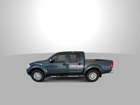 Used 2017 Nissan Frontier SV w/ SV Value Truck Package image 5