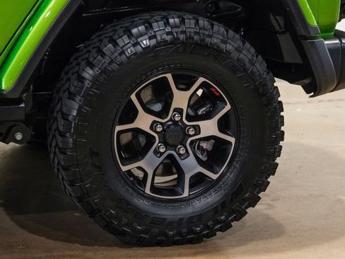 Used 2019 Jeep Wrangler Unlimited Rubicon AWD/4WD image 42