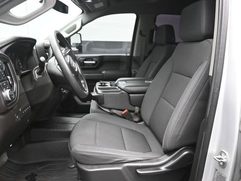 Used 2021 GMC Sierra 2500 4x4 Crew Cab w/ Convenience Package image 18