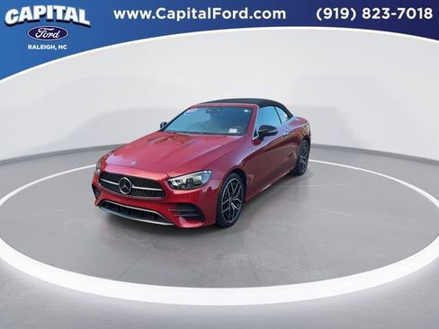 Used 2021 Mercedes-Benz E 450 4MATIC Cabriolet image 2