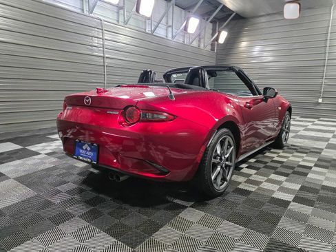 Used 2023 MAZDA MX-5 Miata Grand Touring image 4