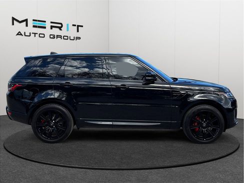 Used 2018 Land Rover Range Rover Sport HSE Dynamic image 10