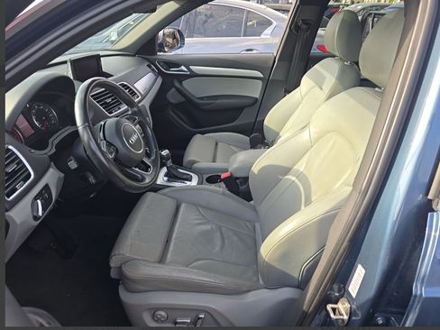 Used 2016 Audi Q3 2.0T Premium Plus w/ Technology Package AWD/4WD image 5