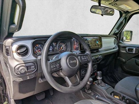 Used 2024 Jeep Wrangler Sport AWD/4WD image 8