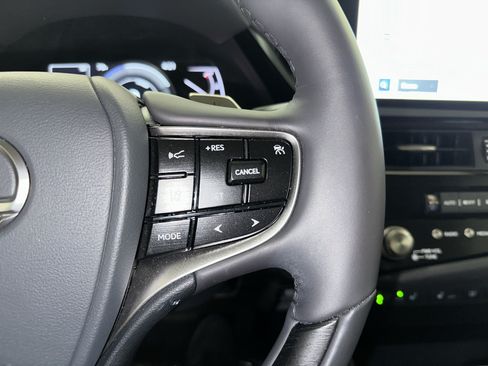 Certified 2025 Lexus ES 300h w/ Technology Package FWD image 20