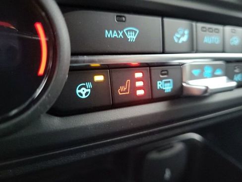 New 2025 Ford Bronco Outer Banks w/ Black Appearance Package image 22