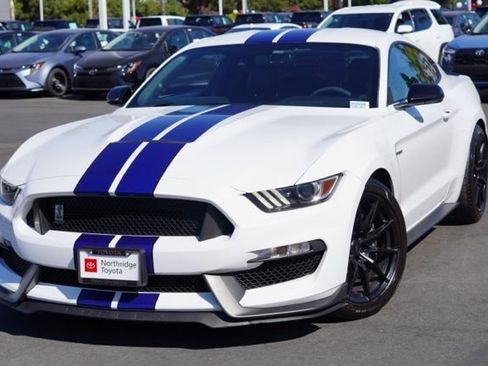 Used 2016 Ford Mustang Shelby GT350 w/ Technology Package image 5