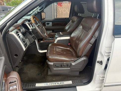 Used 2010 Ford F150 Platinum RWD image 18