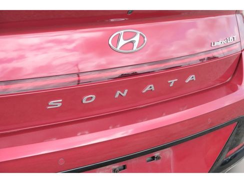 Used 2021 Hyundai Sonata Limited FWD image 43