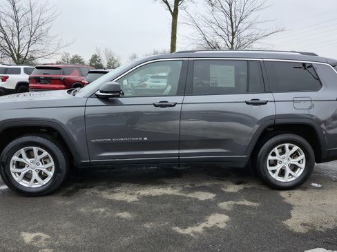 Used 2023 Jeep Grand Cherokee L Limited image 15