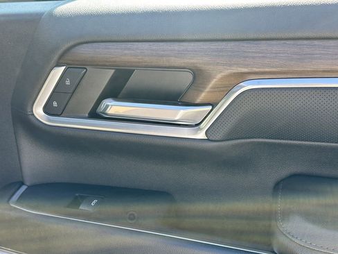 Used 2024 Chevrolet Silverado 3500 High Country w/ High Country Premium Package image 18